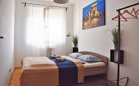 Cosy Apartment In Budapest Downtown With Free Garage Parking