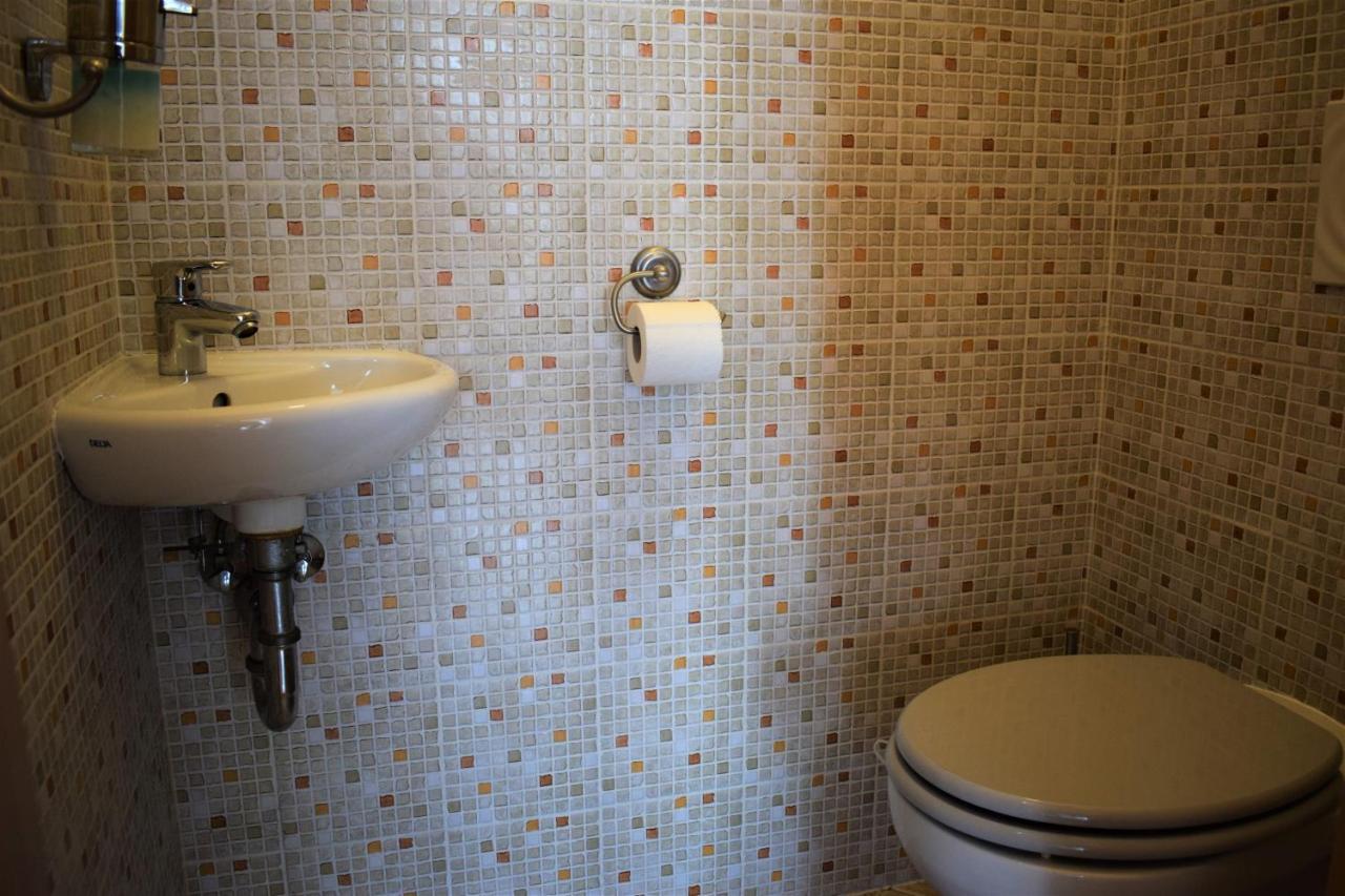 Cosy Apartment In Budapest Downtown With Free Garage Parking Exterior photo